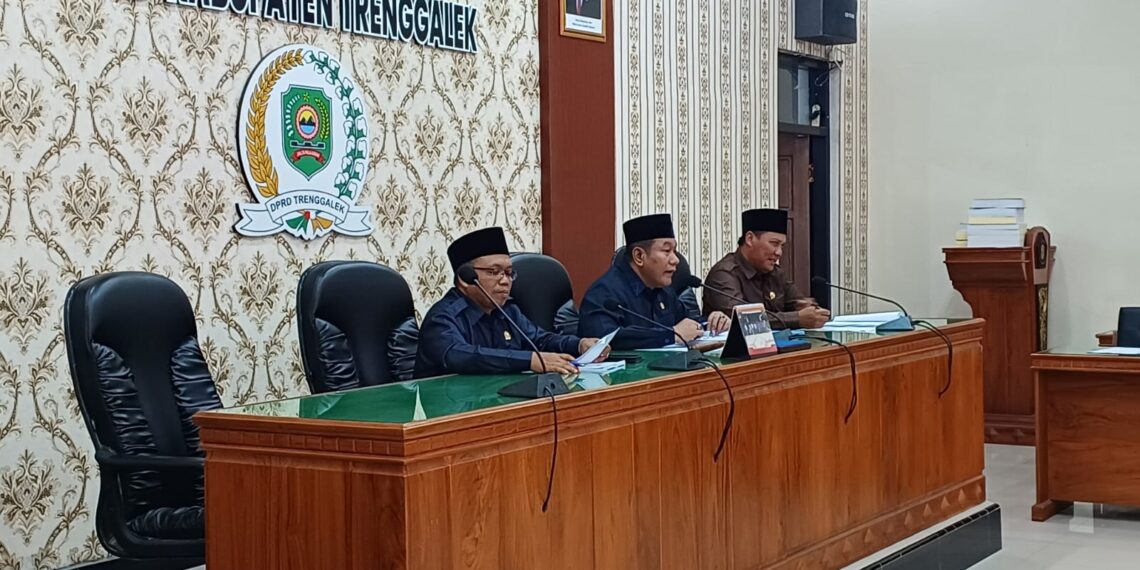 Komisi II DPRD Trenggalek Evaluasi Peningkatan PAD 2024