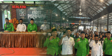 Drs. M. Hadi, Anggota FPKB sekaligus Wakil Ketua DPRD Trenggalek Tekankan Pentingnya Kaderisasi Lewat Sekolah Kader Perubahan